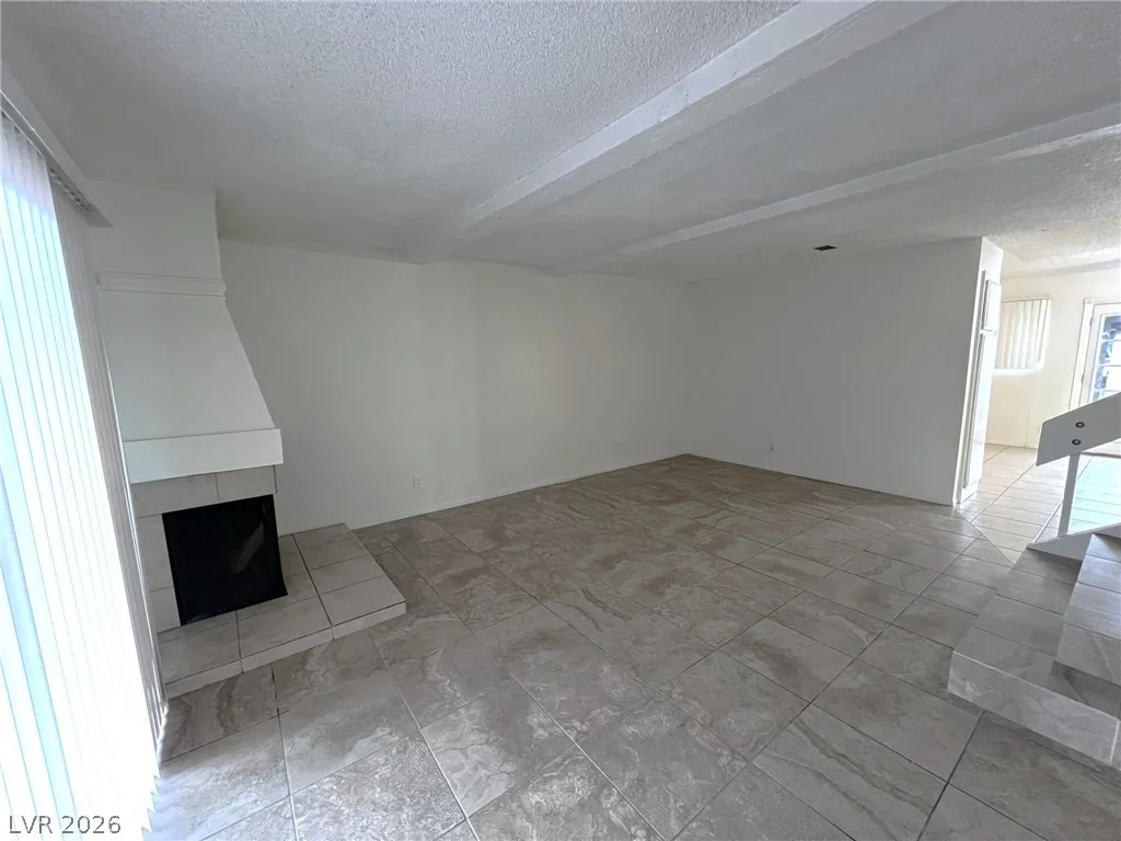 528 Delfern, Las Vegas, NV 89169