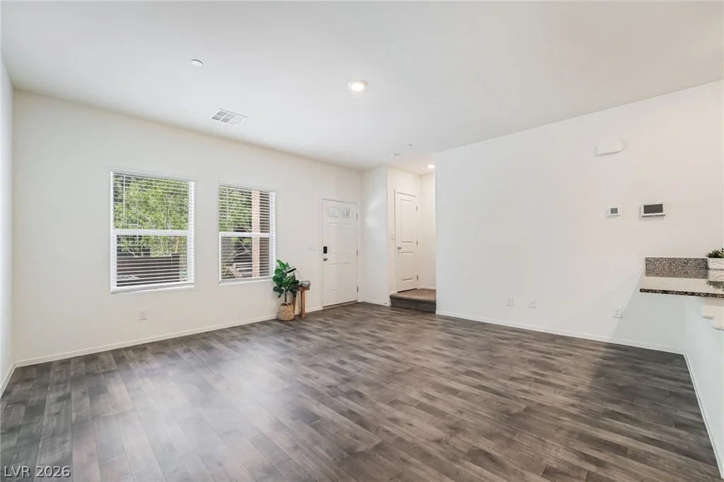 7483 Coastal Ledge, Las Vegas, NV 89139