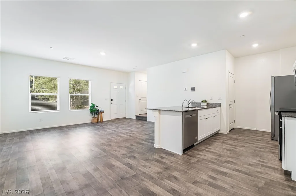 7483 Coastal Ledge, Las Vegas, NV 89139