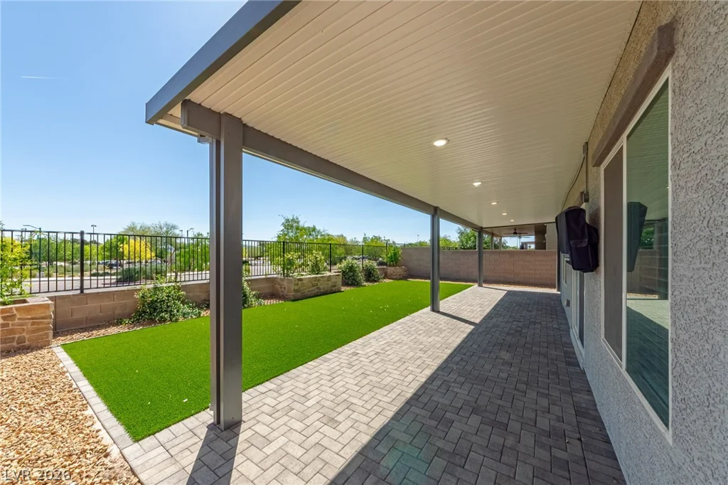 4528 Pointleaf, North Las Vegas, NV 89032