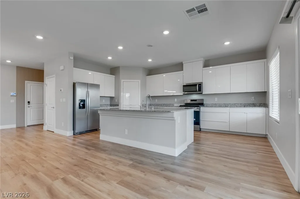 4528 Pointleaf, North Las Vegas, NV 89032