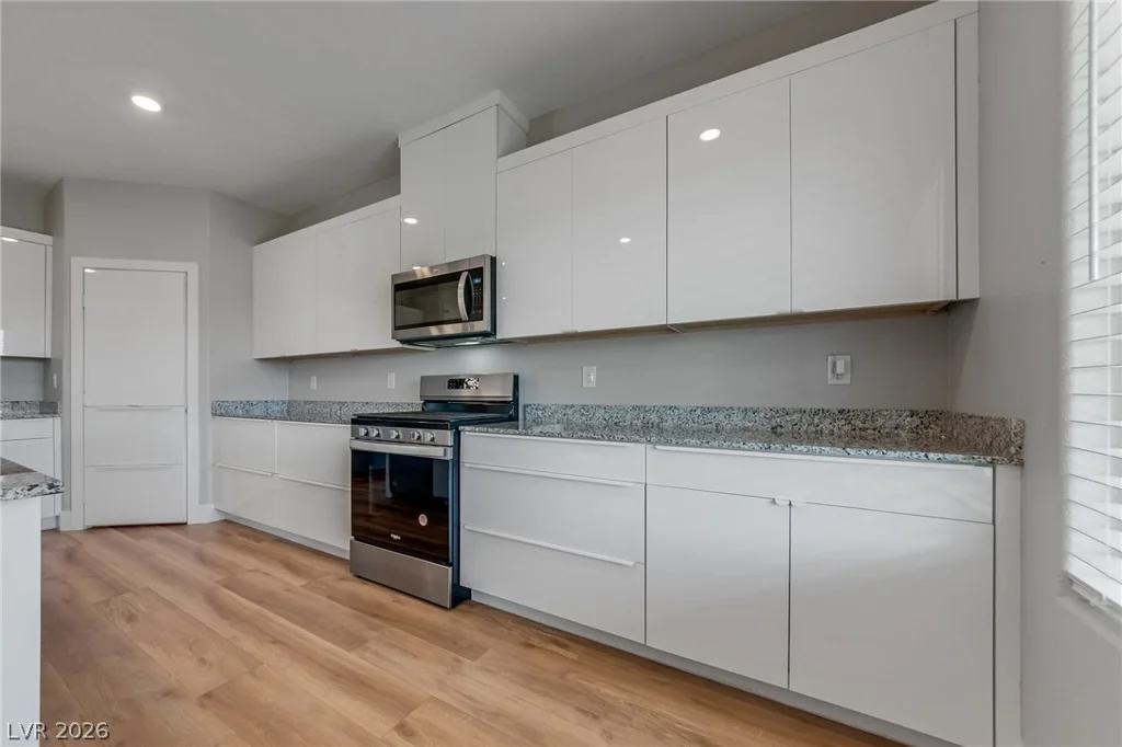 4528 Pointleaf, North Las Vegas, NV 89032