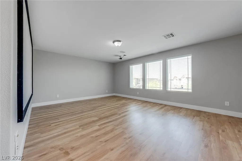 4528 Pointleaf, North Las Vegas, NV 89032