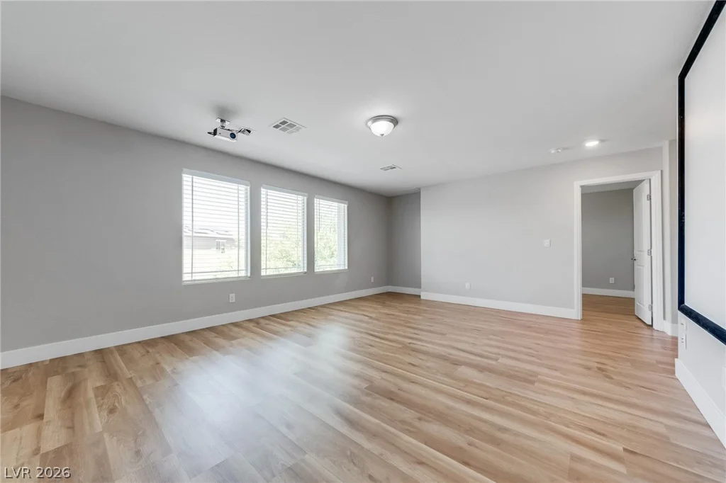 4528 Pointleaf, North Las Vegas, NV 89032