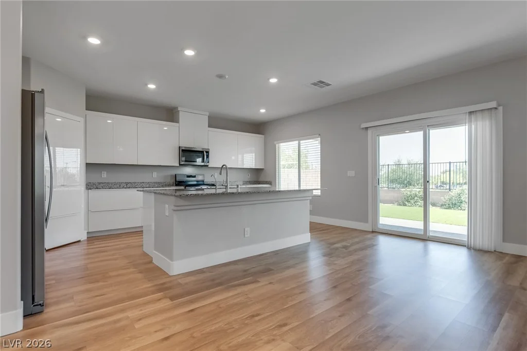 4528 Pointleaf, North Las Vegas, NV 89032