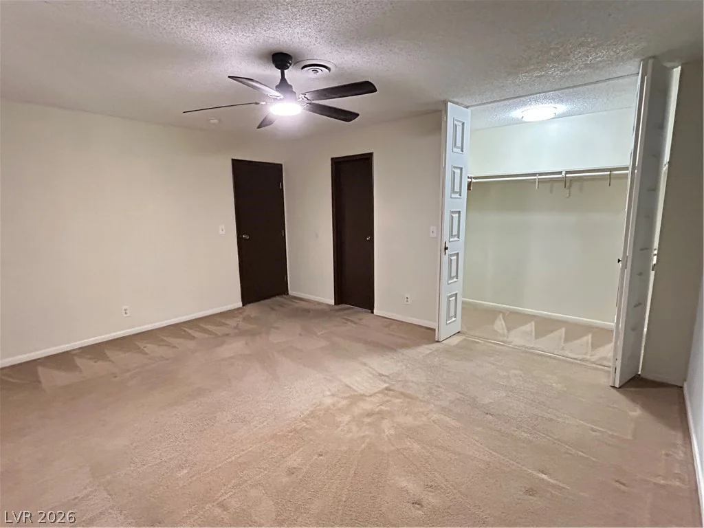 6417 Ironbark, Las Vegas, NV 89107