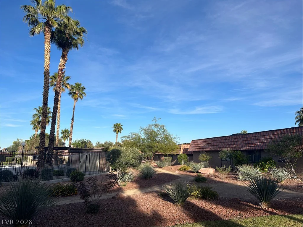 6417 Ironbark, Las Vegas, NV 89107