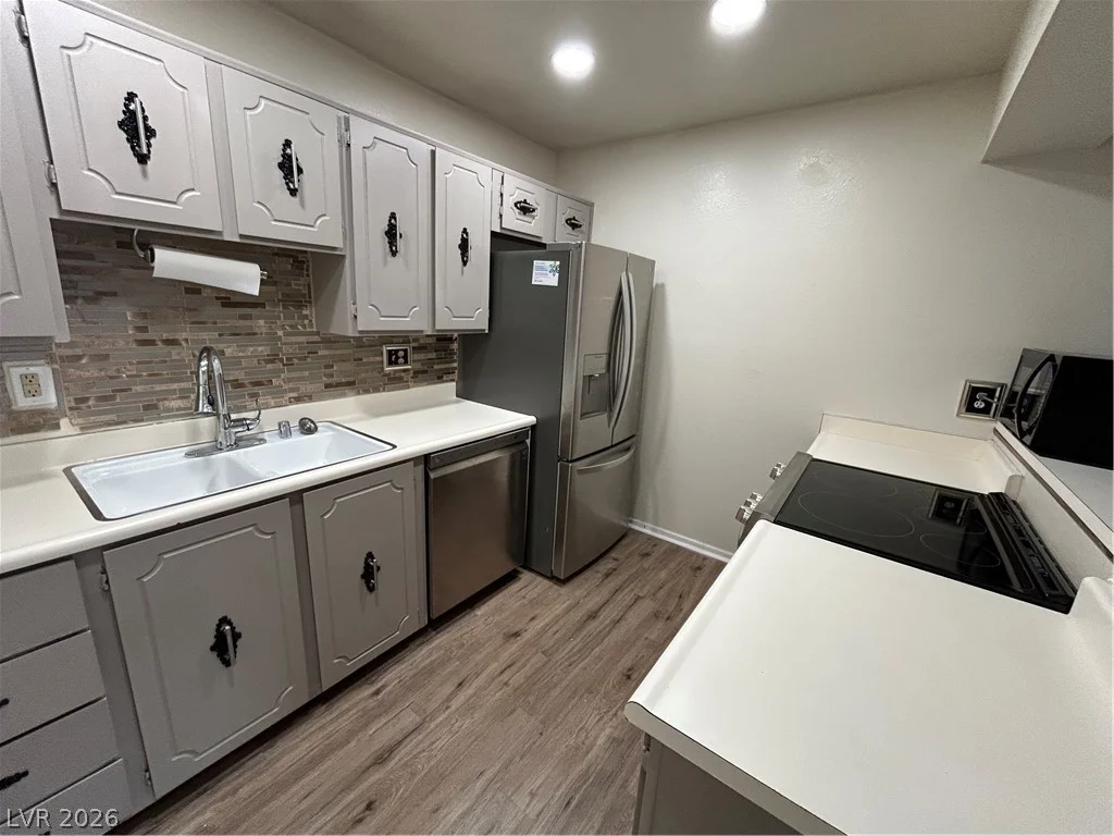 6417 Ironbark, Las Vegas, NV 89107
