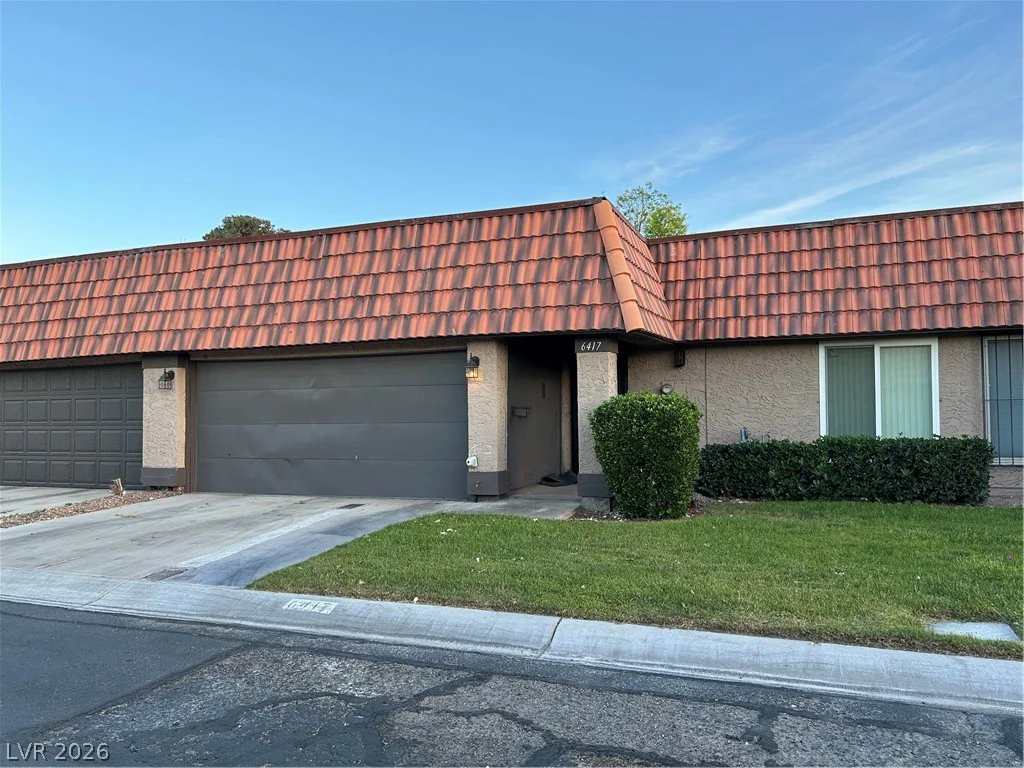 6417 Ironbark, Las Vegas, NV 89107