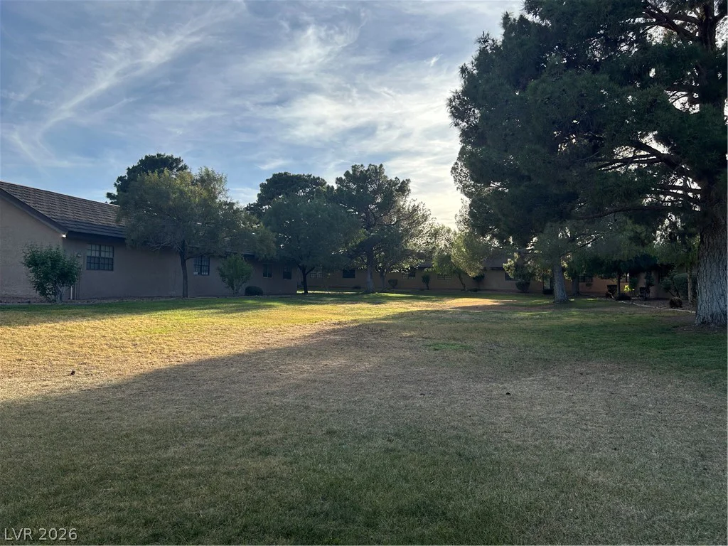 6417 Ironbark, Las Vegas, NV 89107
