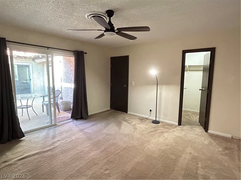 6417 Ironbark, Las Vegas, NV 89107