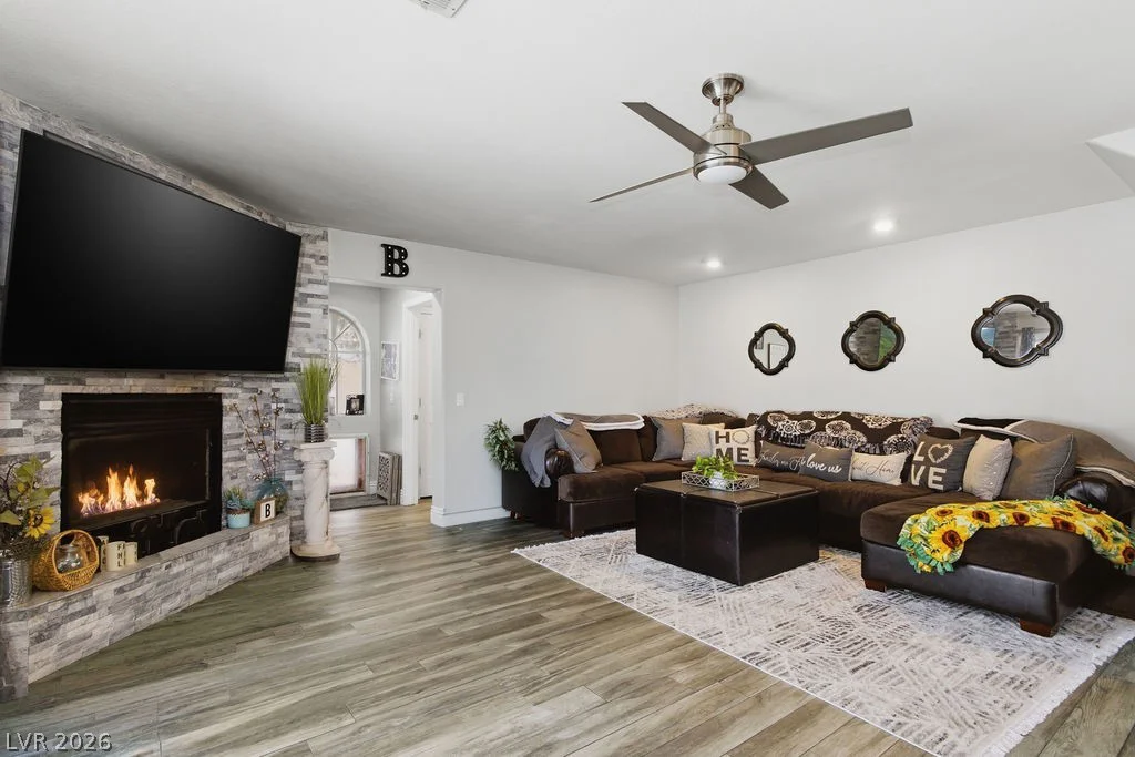 9530 Summersweet, Las Vegas, NV 89123