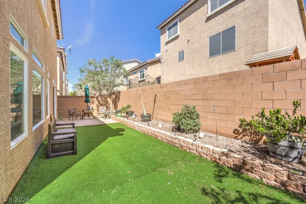 5914 Gordon Creek, Las Vegas, NV 89139