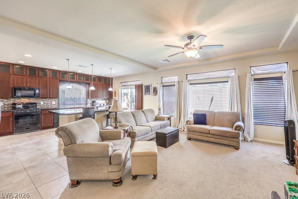 5914 Gordon Creek, Las Vegas, NV 89139