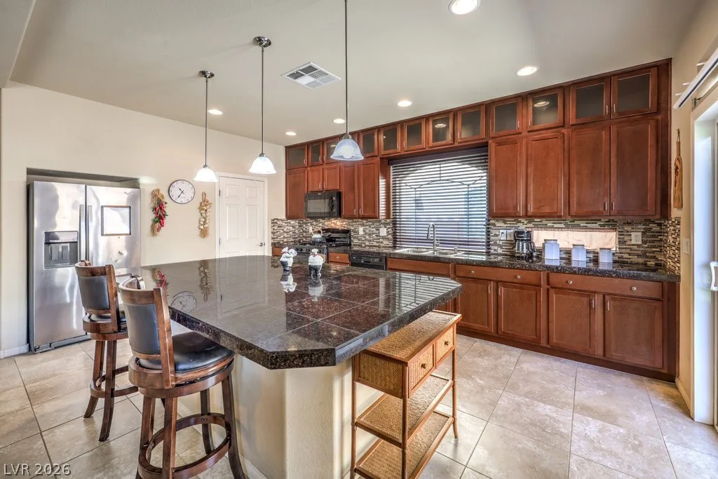 5914 Gordon Creek, Las Vegas, NV 89139