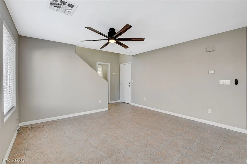 5618 Moccasin Point, Las Vegas, NV 89148
