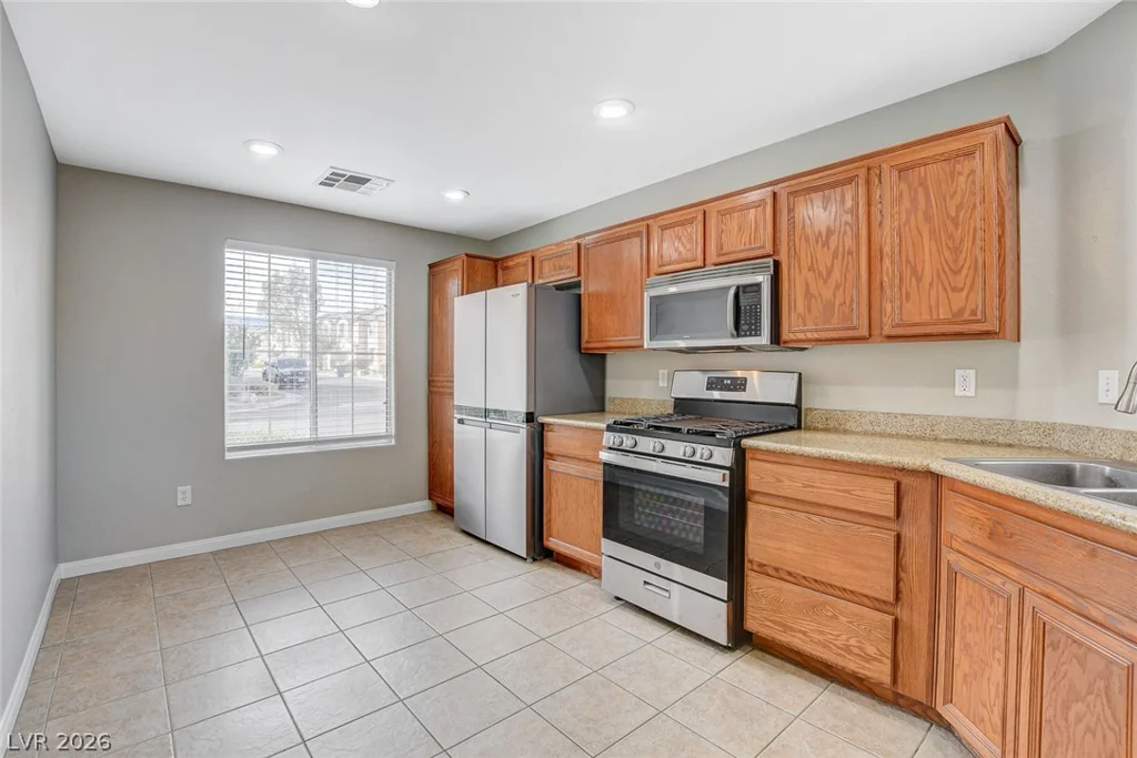 5618 Moccasin Point, Las Vegas, NV 89148