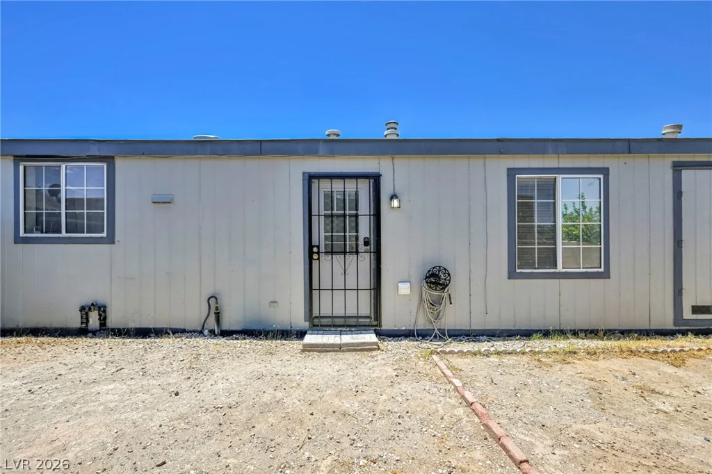 6062 Carlsbad, Las Vegas, NV 89156