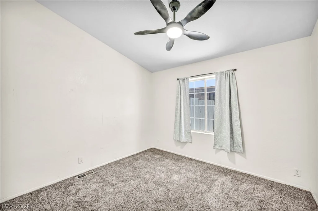 6062 Carlsbad, Las Vegas, NV 89156