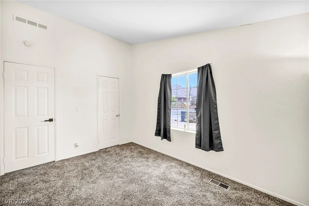 6062 Carlsbad, Las Vegas, NV 89156