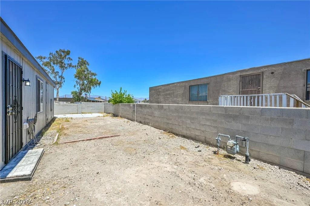 6062 Carlsbad, Las Vegas, NV 89156
