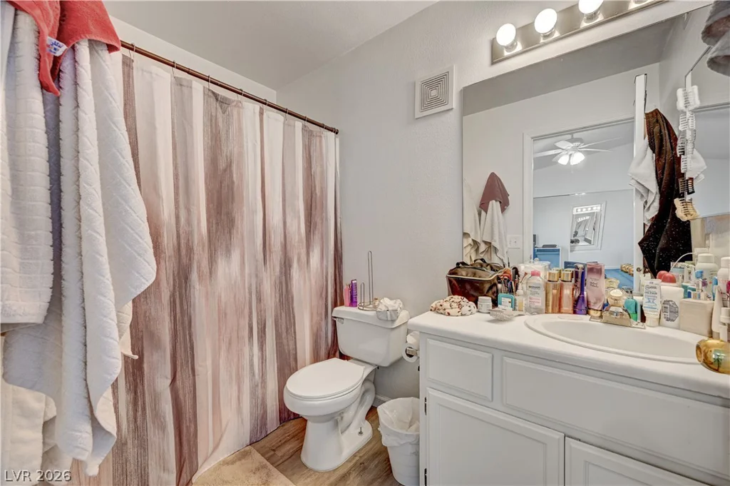 8450 Alta, Las Vegas, NV 89145