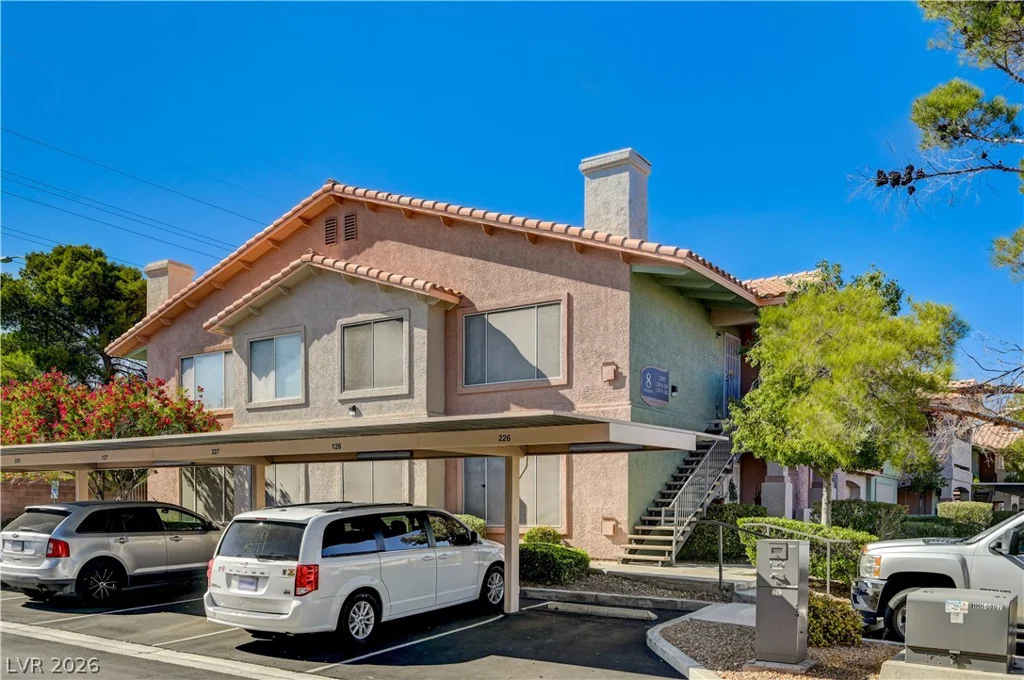 8450 Alta, Las Vegas, NV 89145