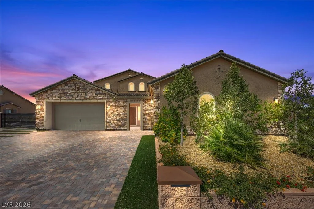 2803 Candelaria, Henderson, NV 89074