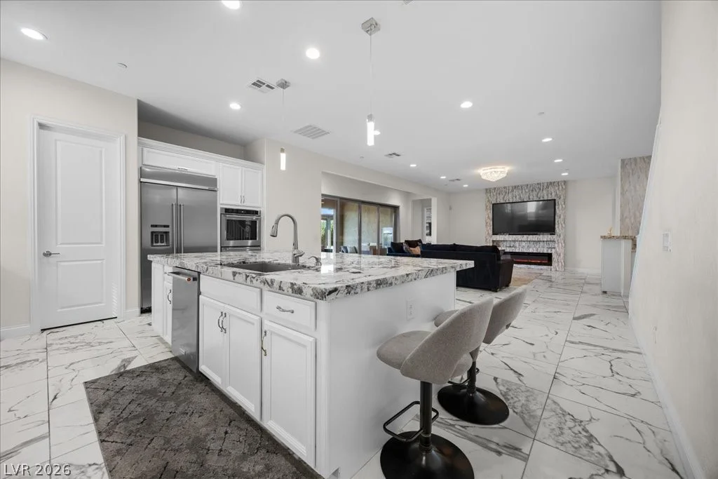 2803 Candelaria, Henderson, NV 89074