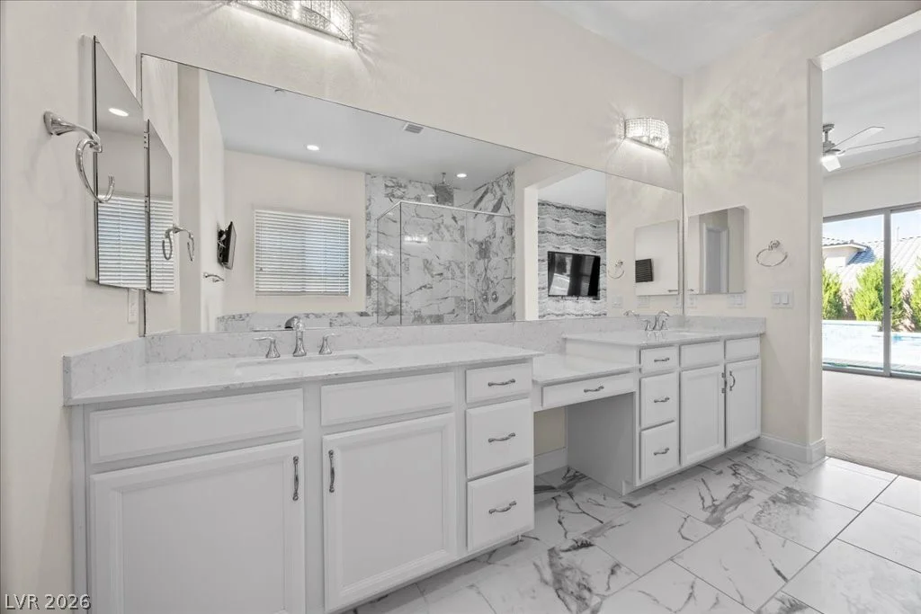 2803 Candelaria, Henderson, NV 89074