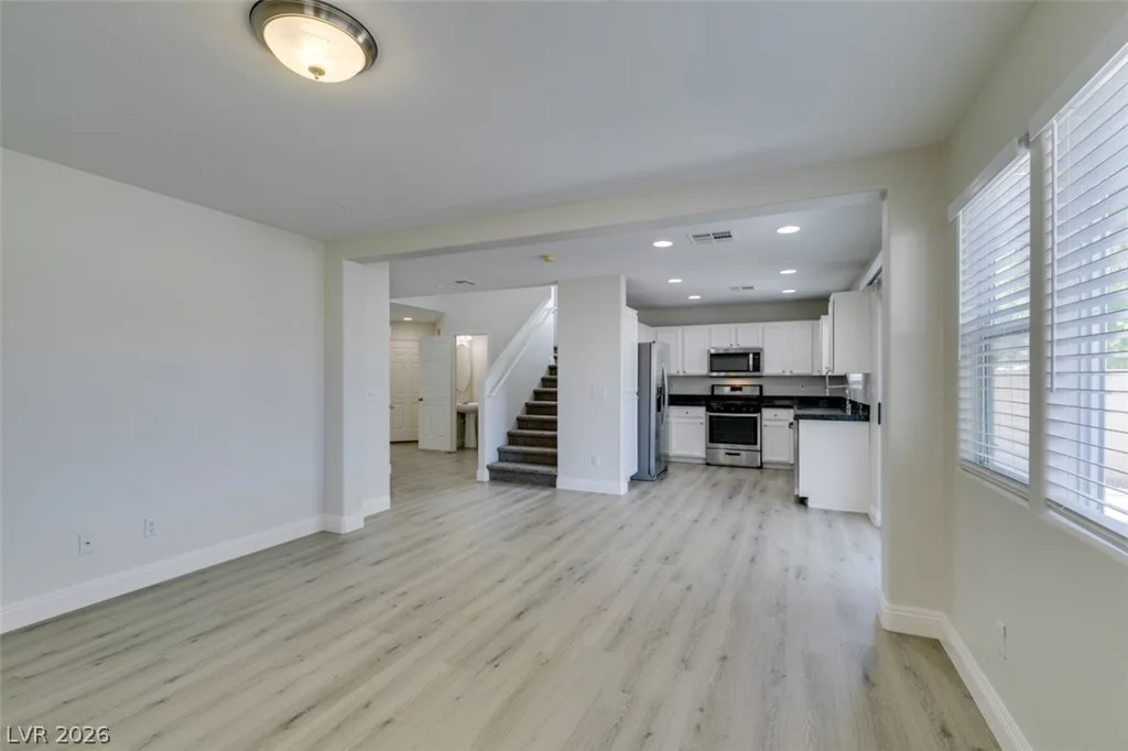 8021 Copperhead Creek, Las Vegas, NV 89143
