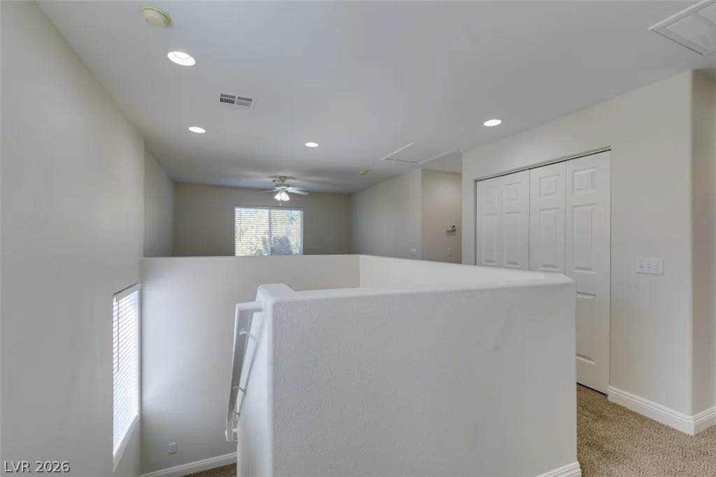 8021 Copperhead Creek, Las Vegas, NV 89143