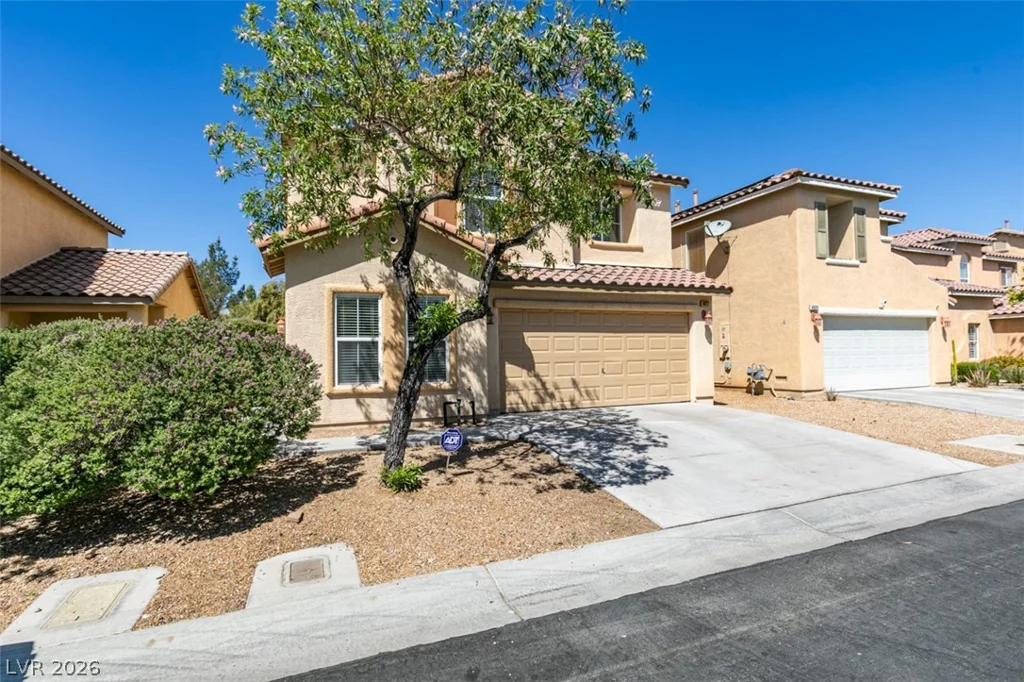 8021 Copperhead Creek, Las Vegas, NV 89143