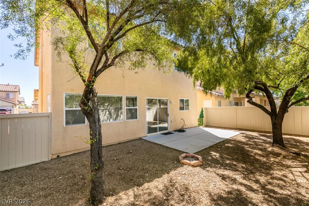8021 Copperhead Creek, Las Vegas, NV 89143