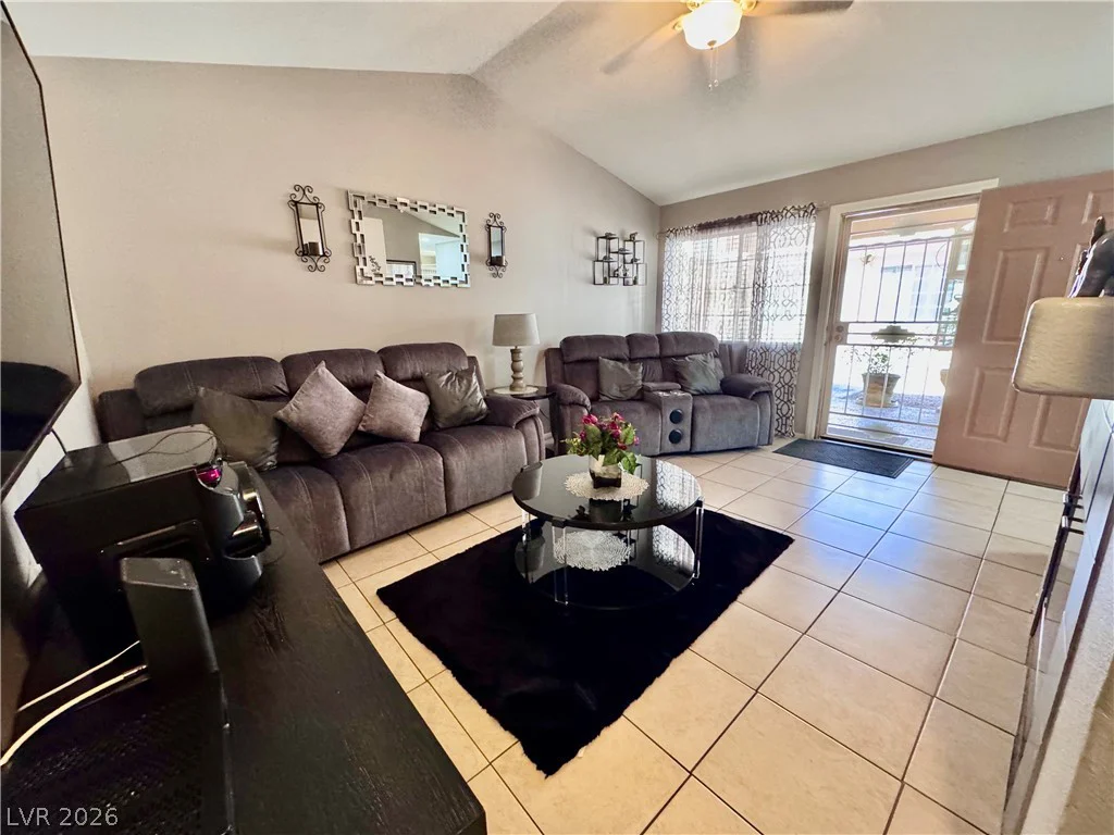 1600 Torrey Pines, Las Vegas, NV 89108