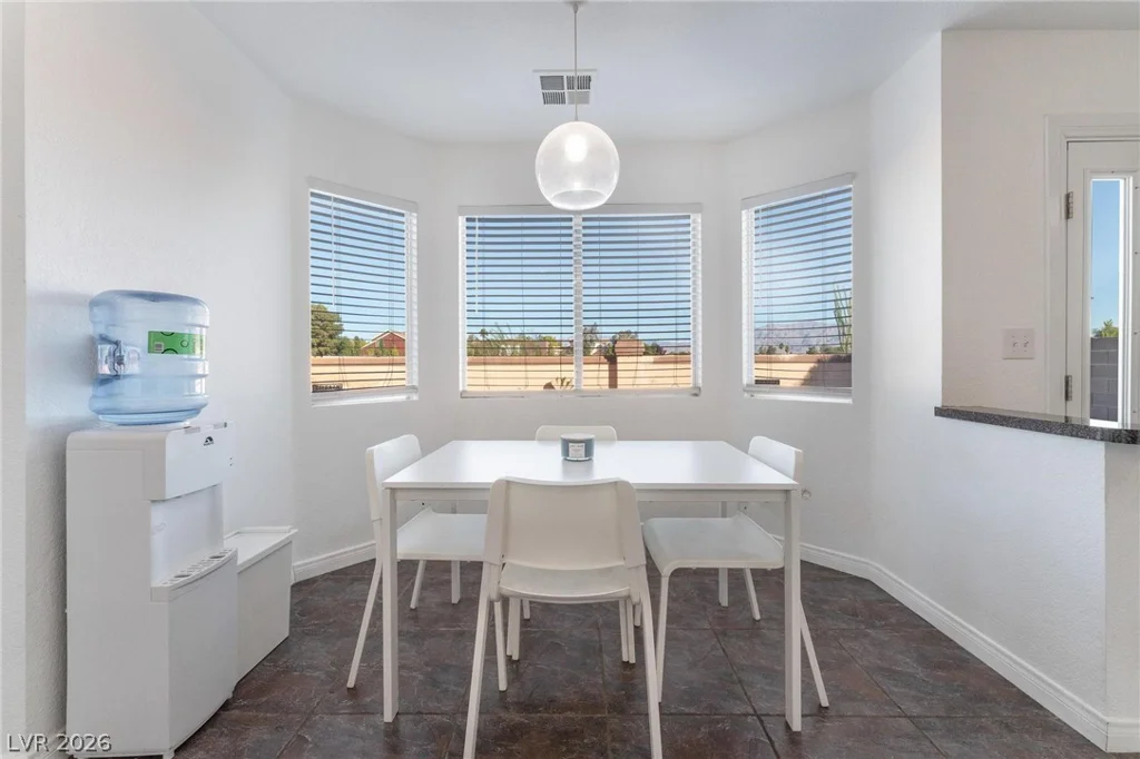 7912 Painted Rock, Las Vegas, NV 89149