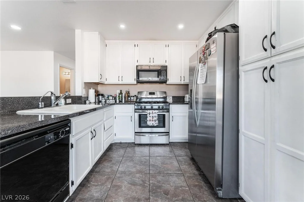 7912 Painted Rock, Las Vegas, NV 89149