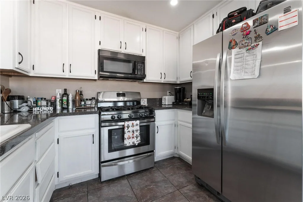 7912 Painted Rock, Las Vegas, NV 89149
