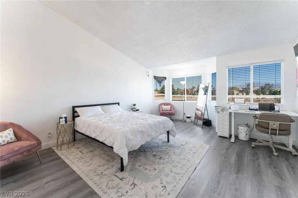 7912 Painted Rock, Las Vegas, NV 89149