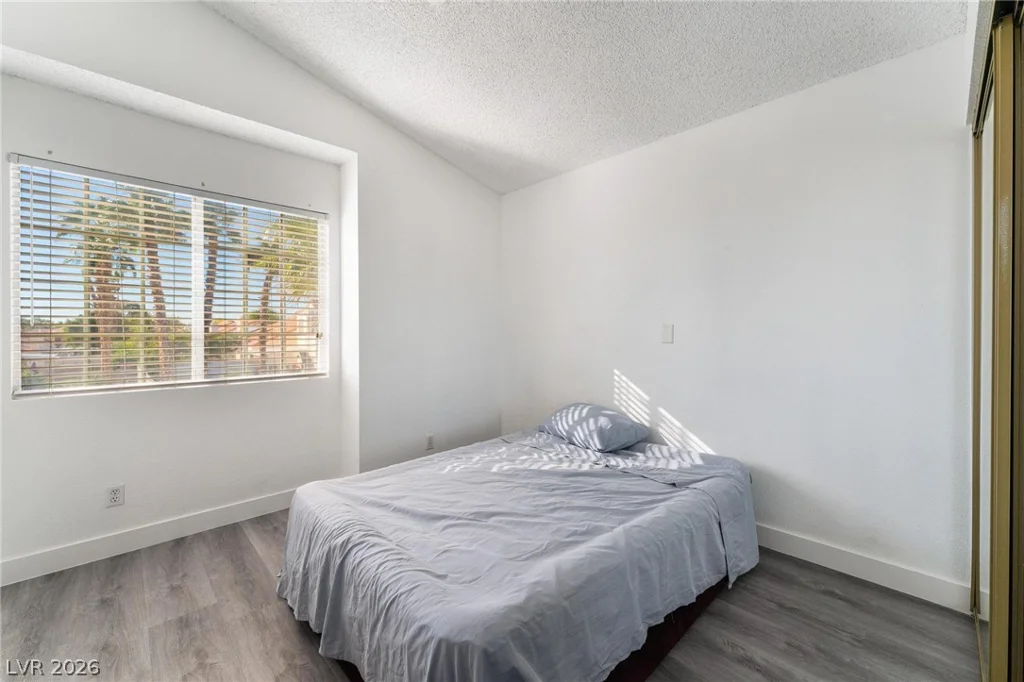 7912 Painted Rock, Las Vegas, NV 89149