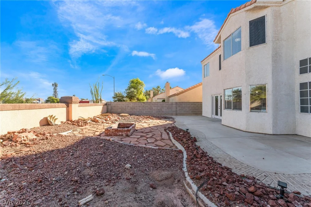 7912 Painted Rock, Las Vegas, NV 89149