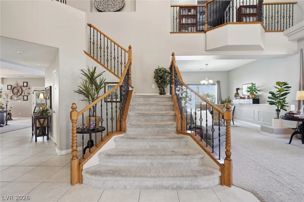 7021 Villada, North Las Vegas, NV 89084