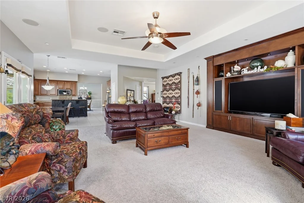 7021 Villada, North Las Vegas, NV 89084