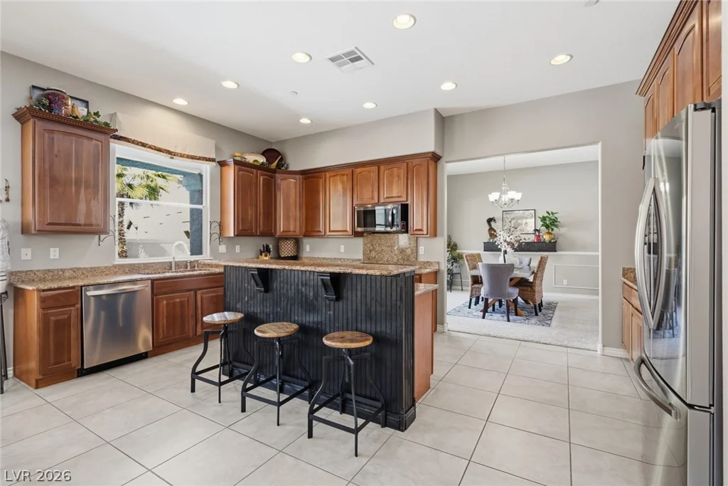 7021 Villada, North Las Vegas, NV 89084
