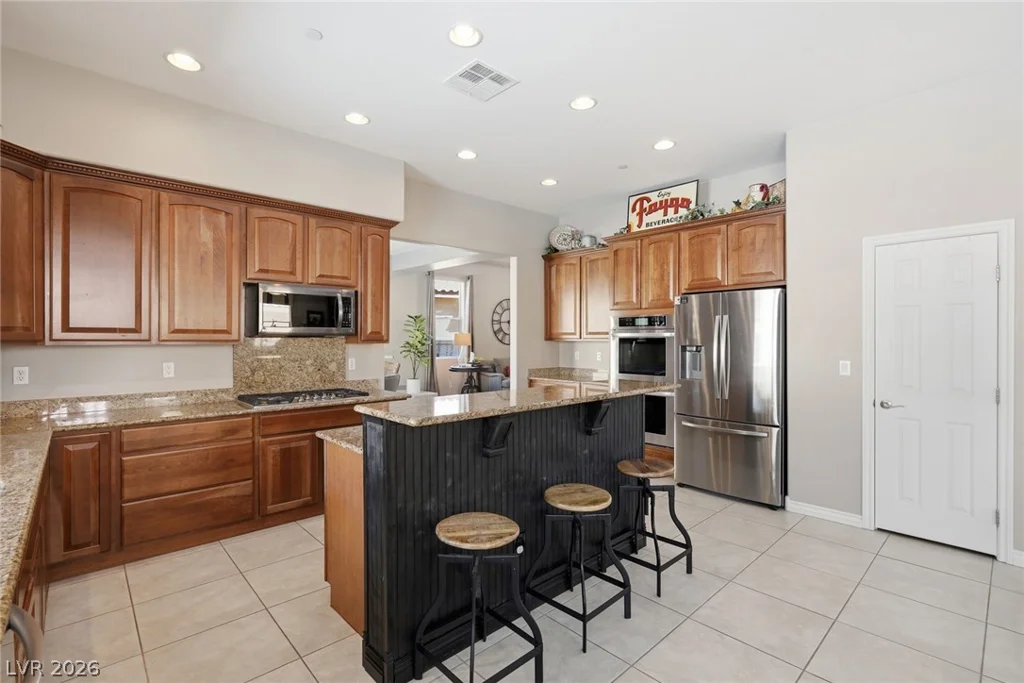7021 Villada, North Las Vegas, NV 89084