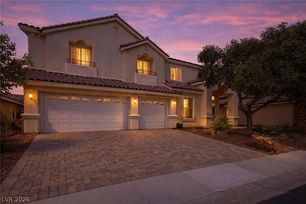 7021 Villada, North Las Vegas, NV 89084