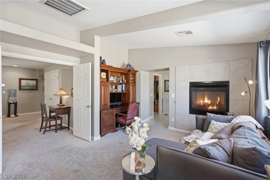 7021 Villada, North Las Vegas, NV 89084
