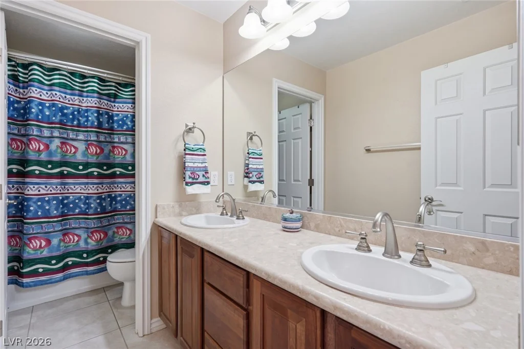 7021 Villada, North Las Vegas, NV 89084