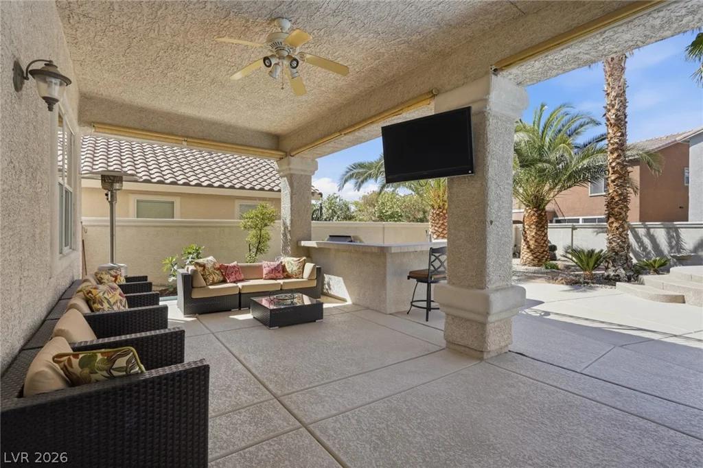 7021 Villada, North Las Vegas, NV 89084