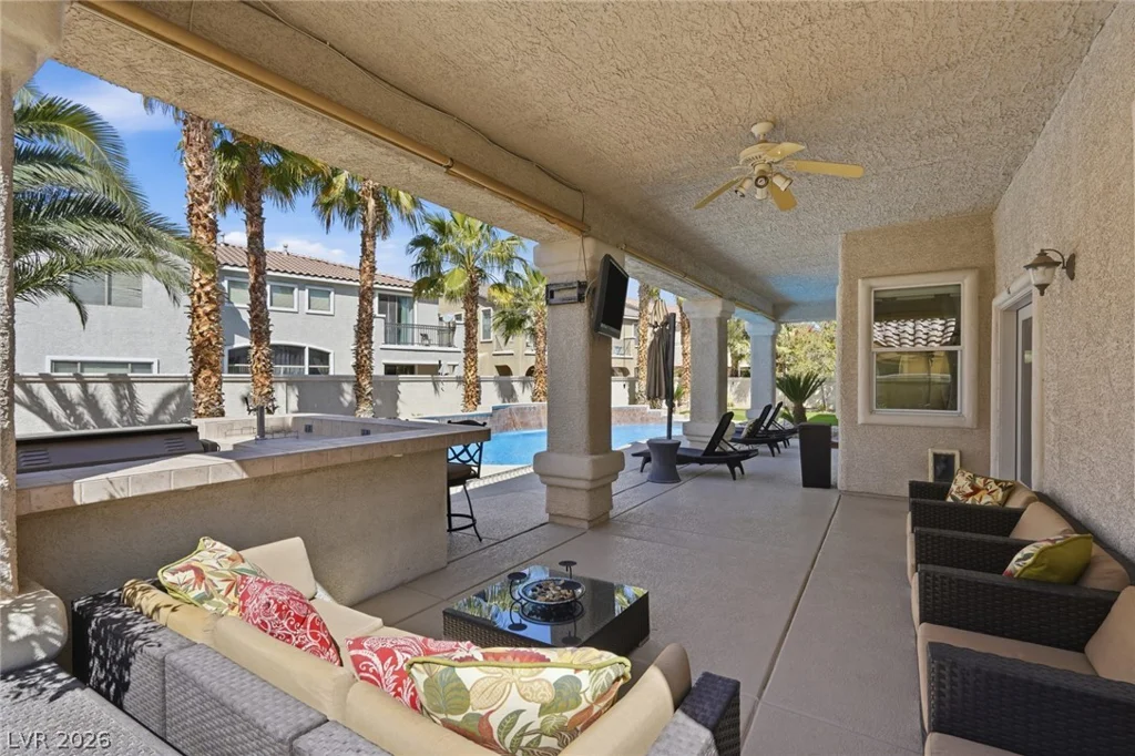 7021 Villada, North Las Vegas, NV 89084